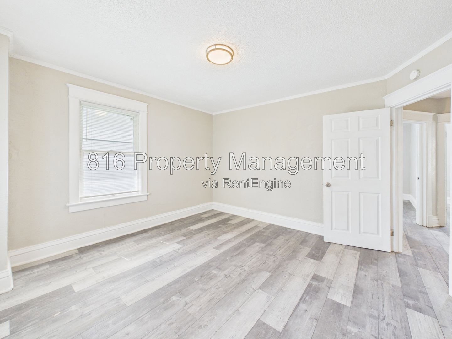 Gallery Image 17