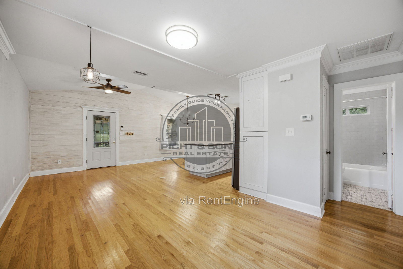 Gallery Image 15