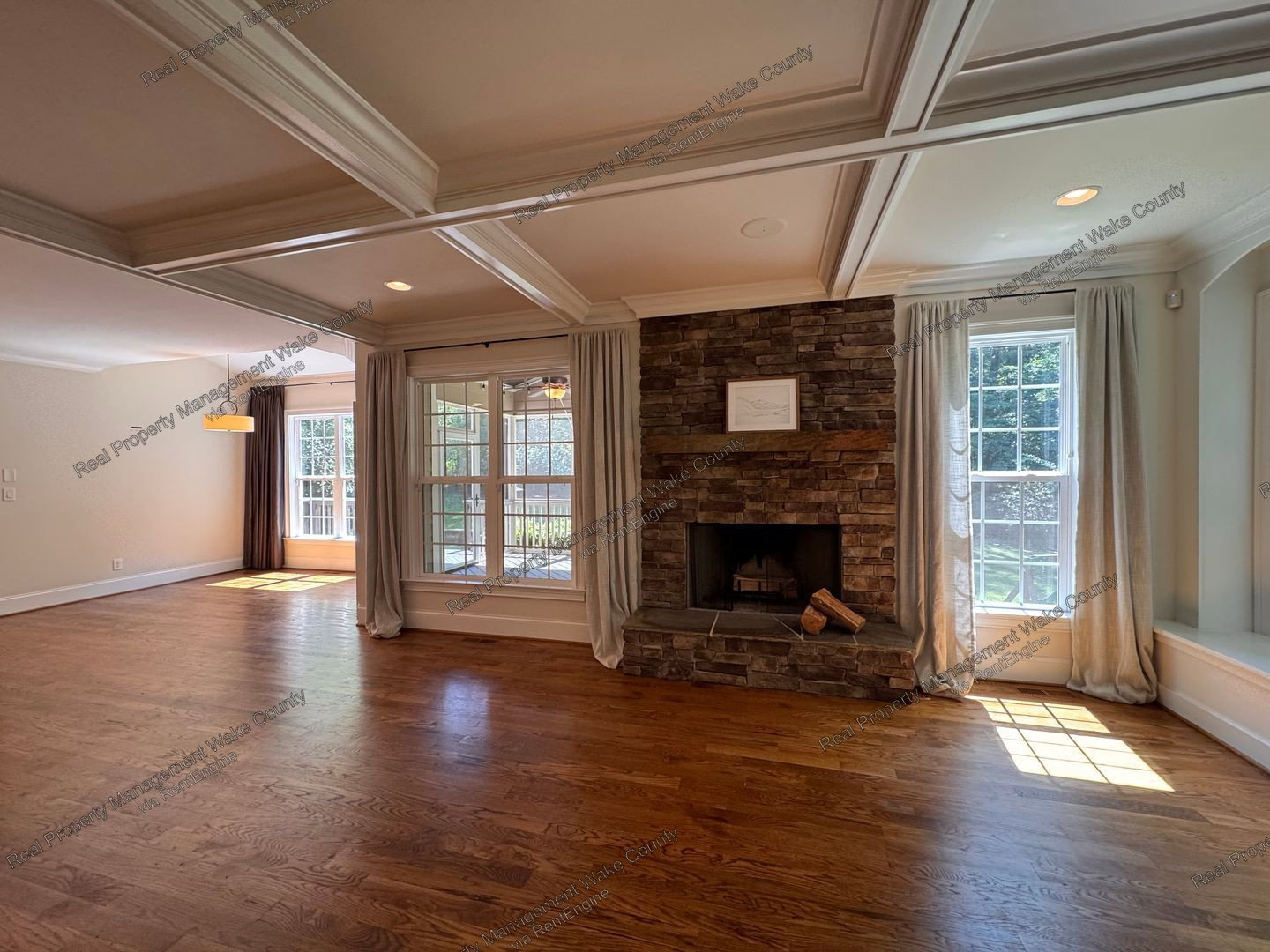Gallery Image 19