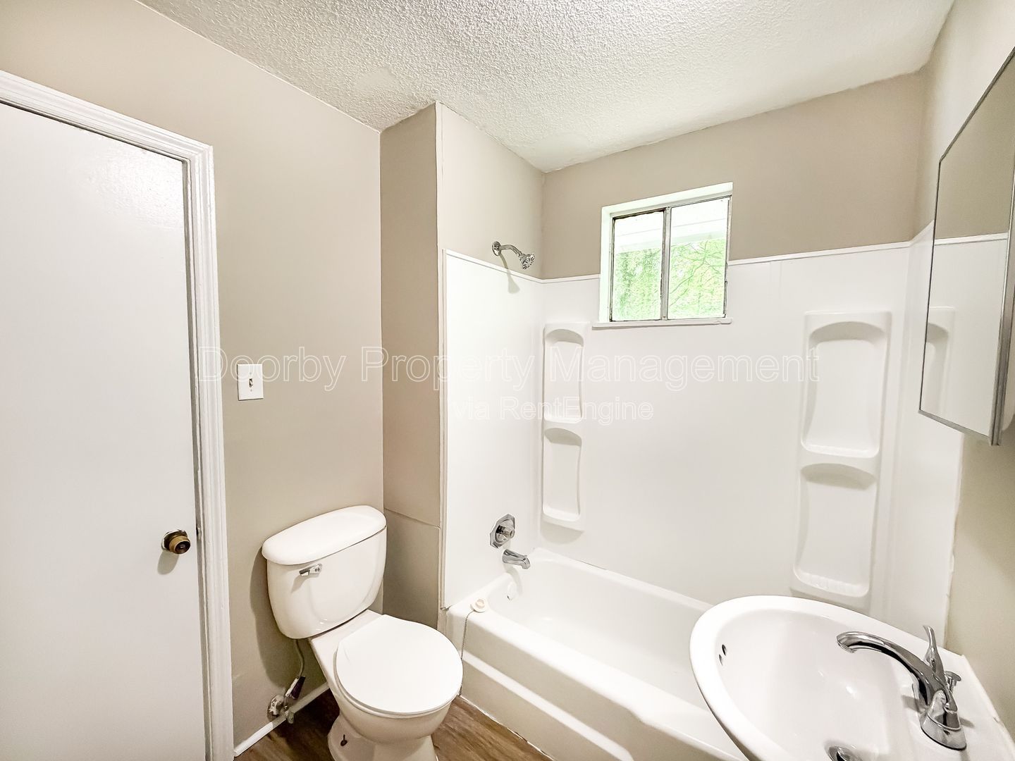 Gallery Image 15