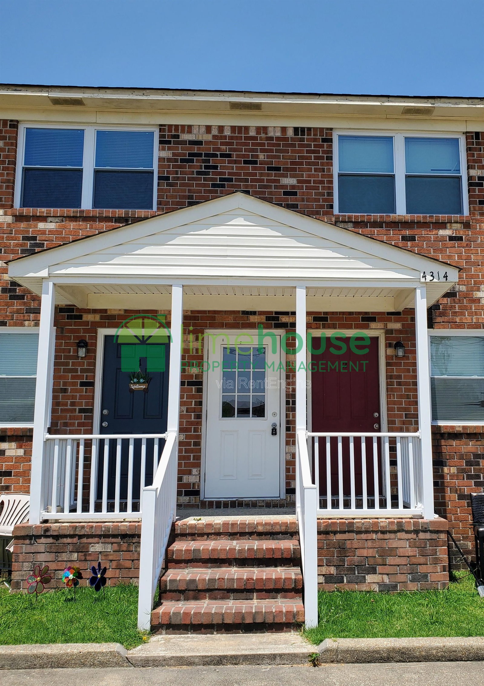 Gallery Image 0