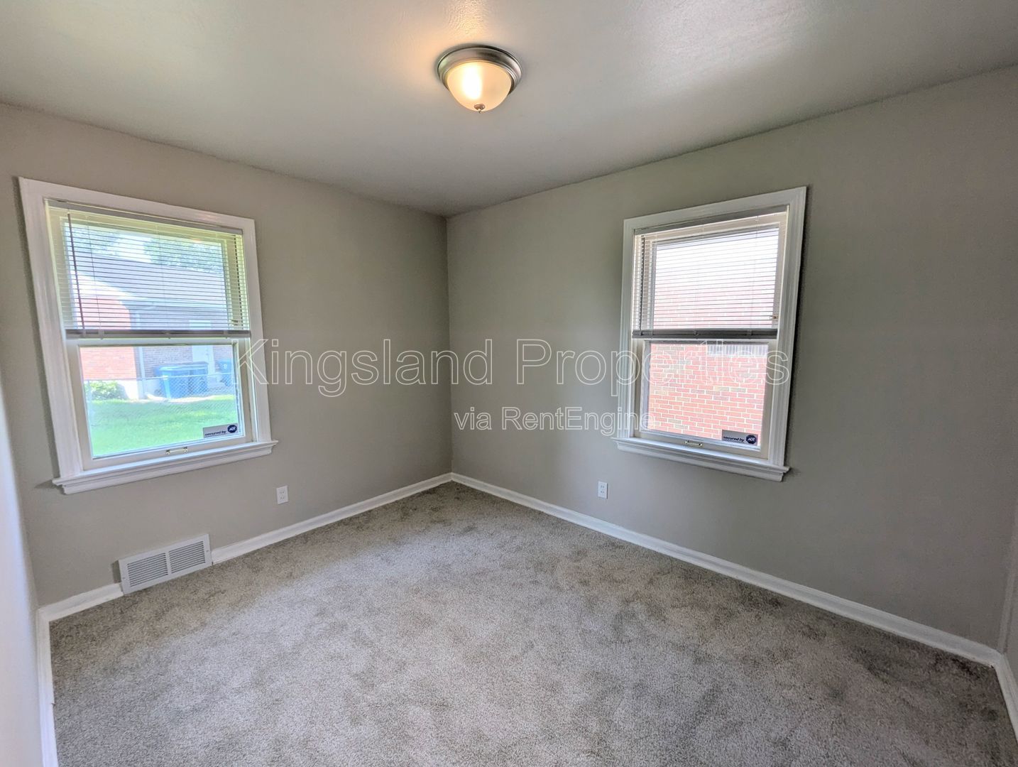 Gallery Image 16