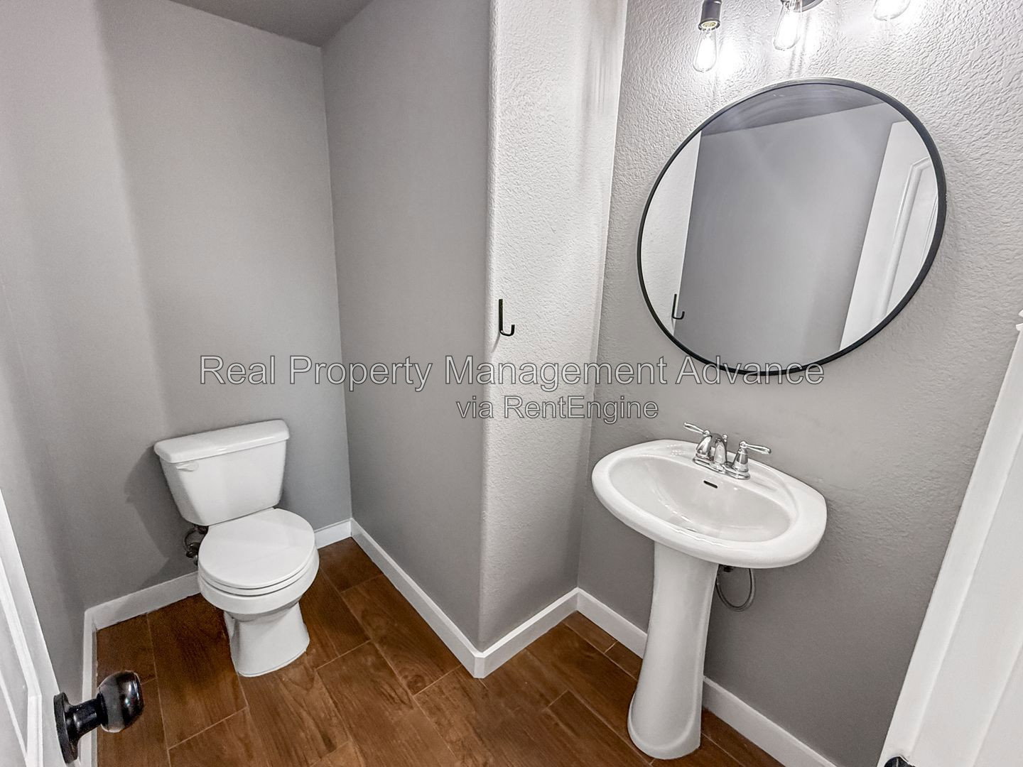 Gallery Image 13