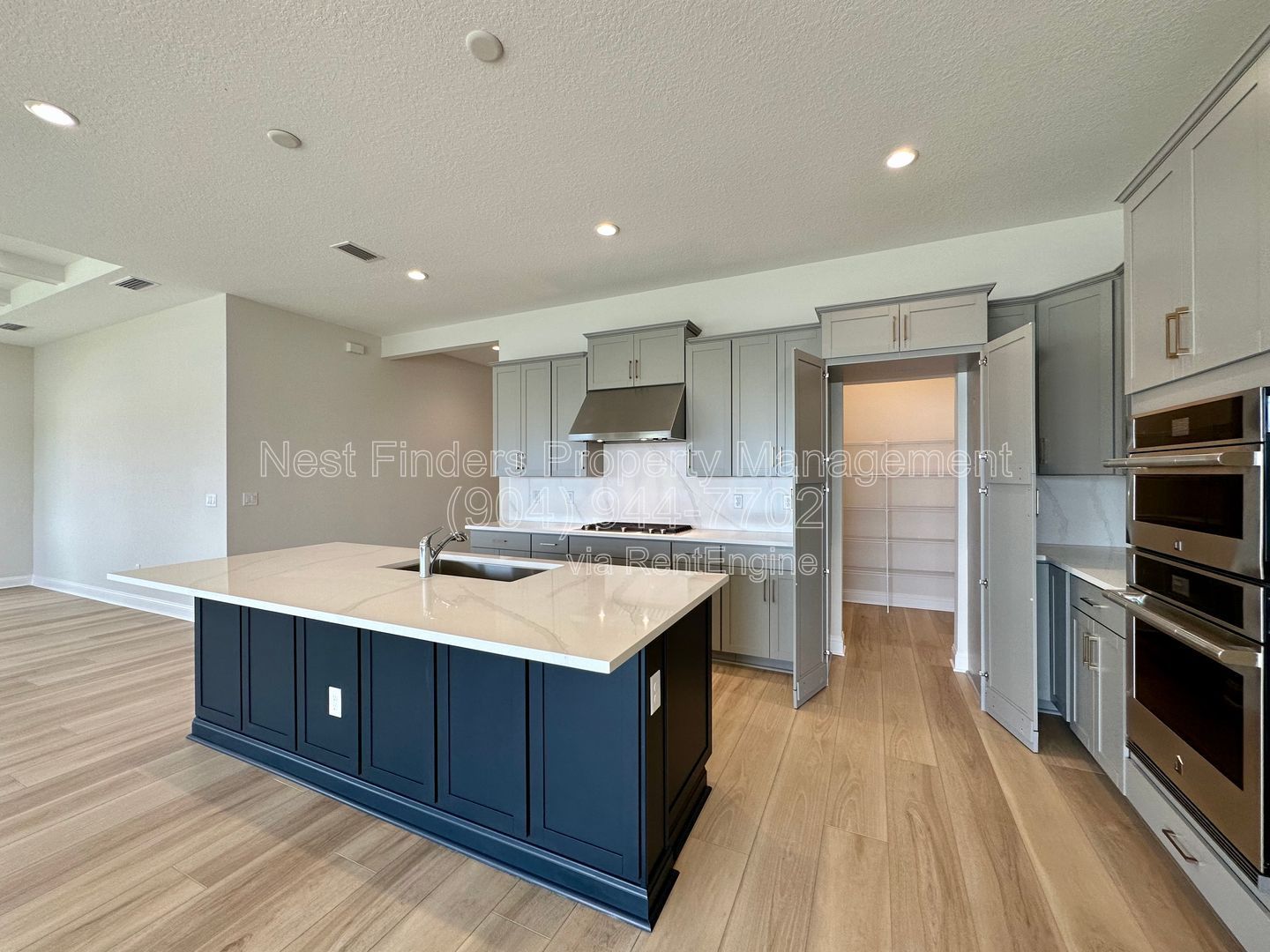 Gallery Image 15