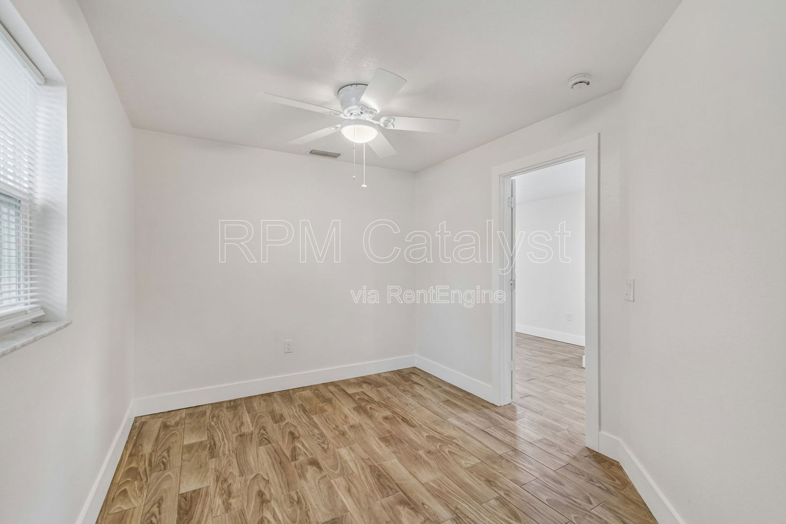 Gallery Image 17