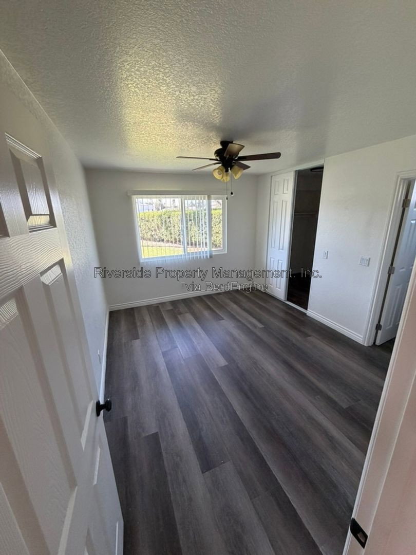 Gallery Image 15