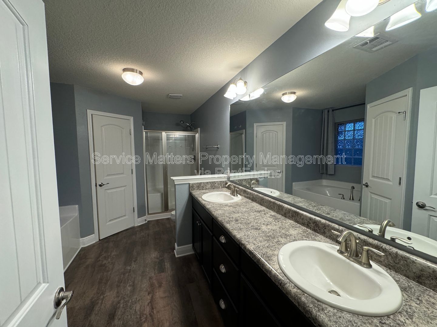 Gallery Image 18