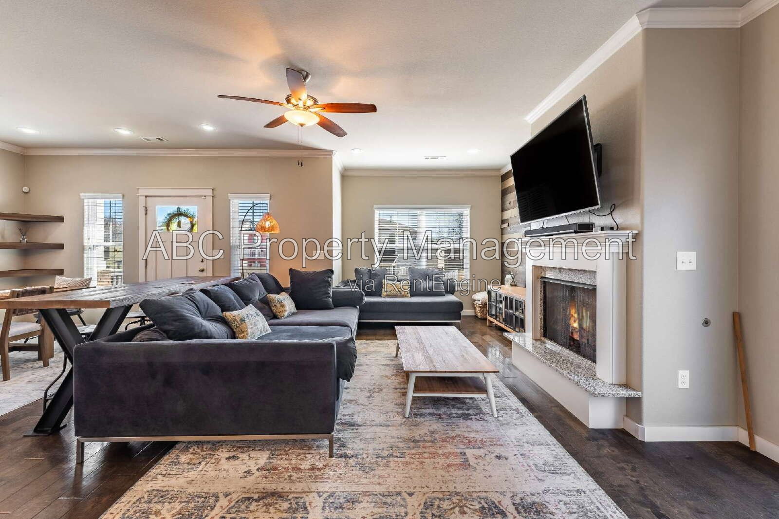 Gallery Image 15