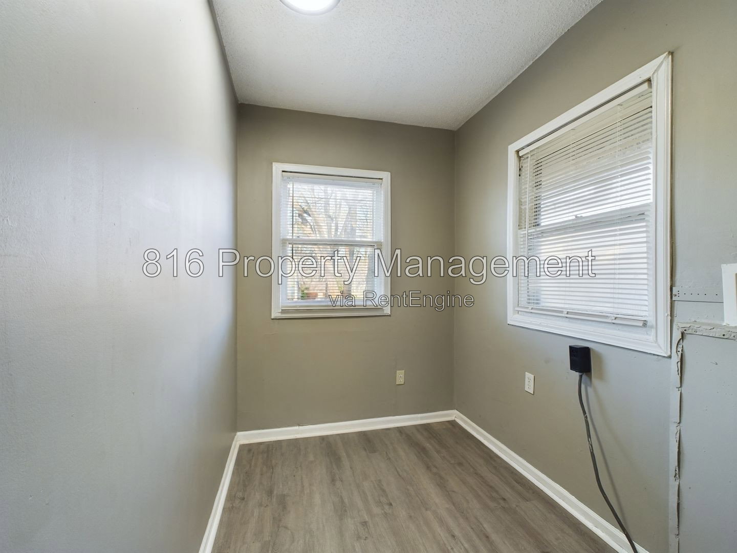 Gallery Image 15