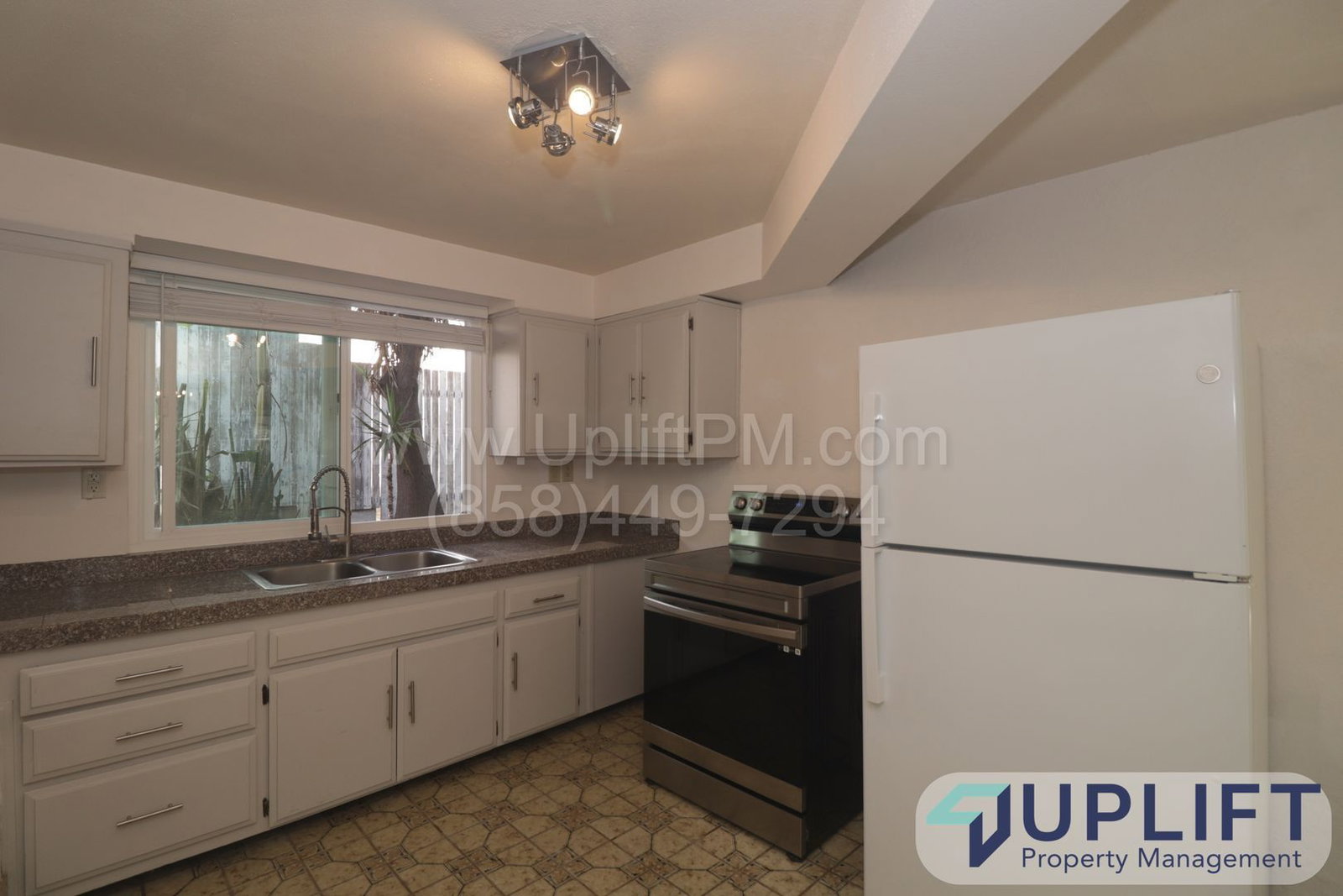 Gallery Image 0