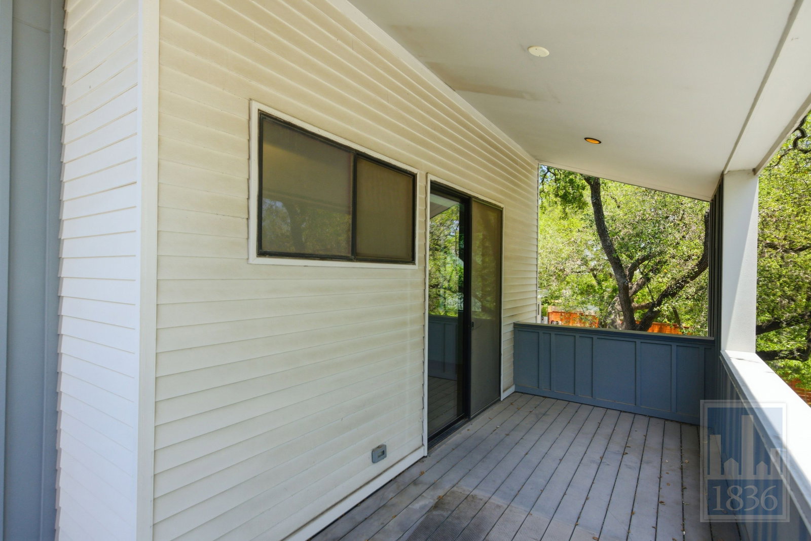 Gallery Image 53
