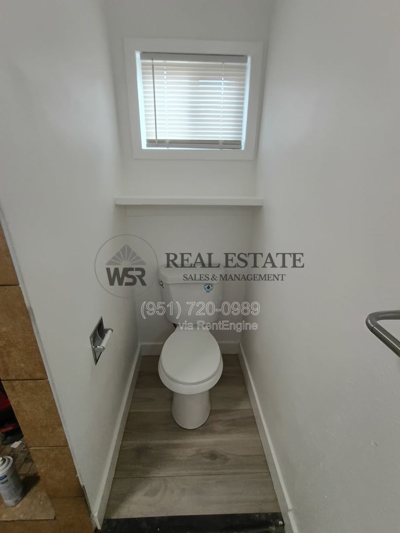 Gallery Image 15