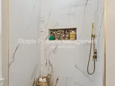 Gallery Image 18