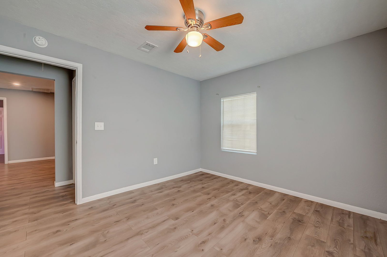 Gallery Image 19