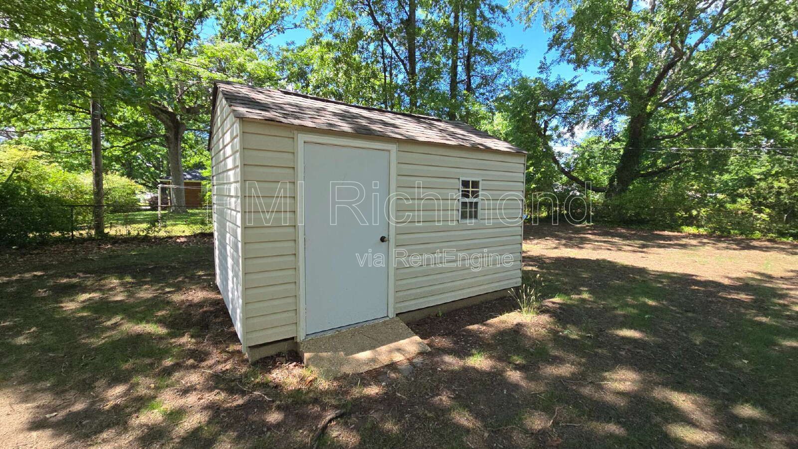 Gallery Image 17