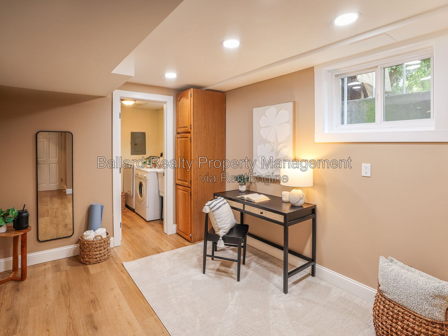 Gallery Image 17