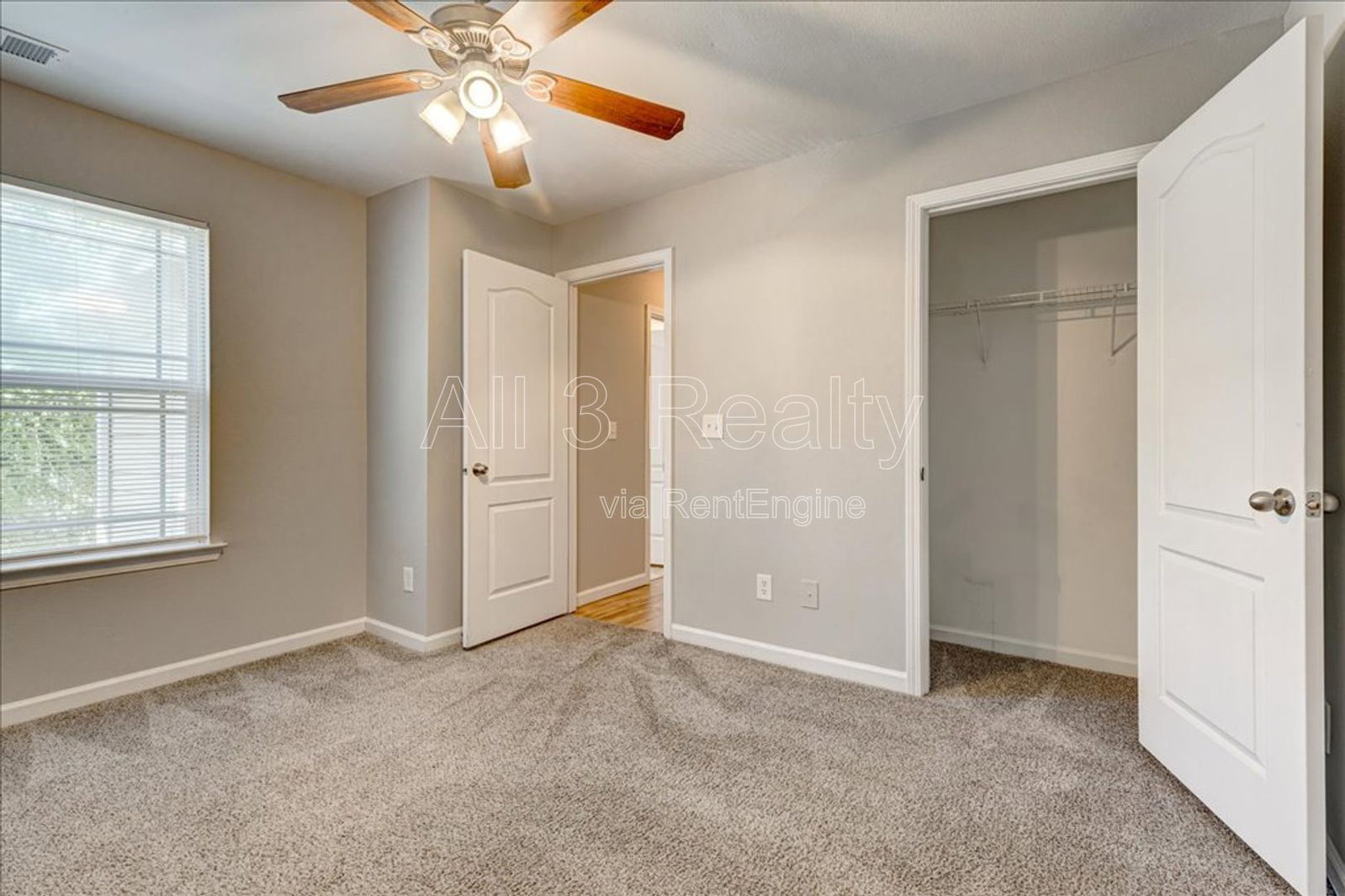 Gallery Image 33