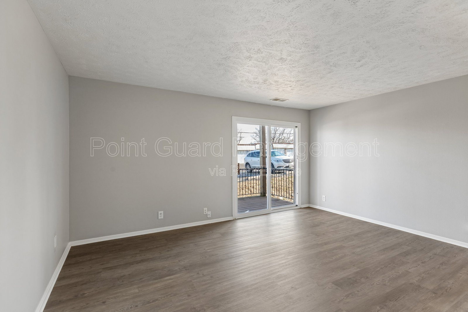 Gallery Image 0
