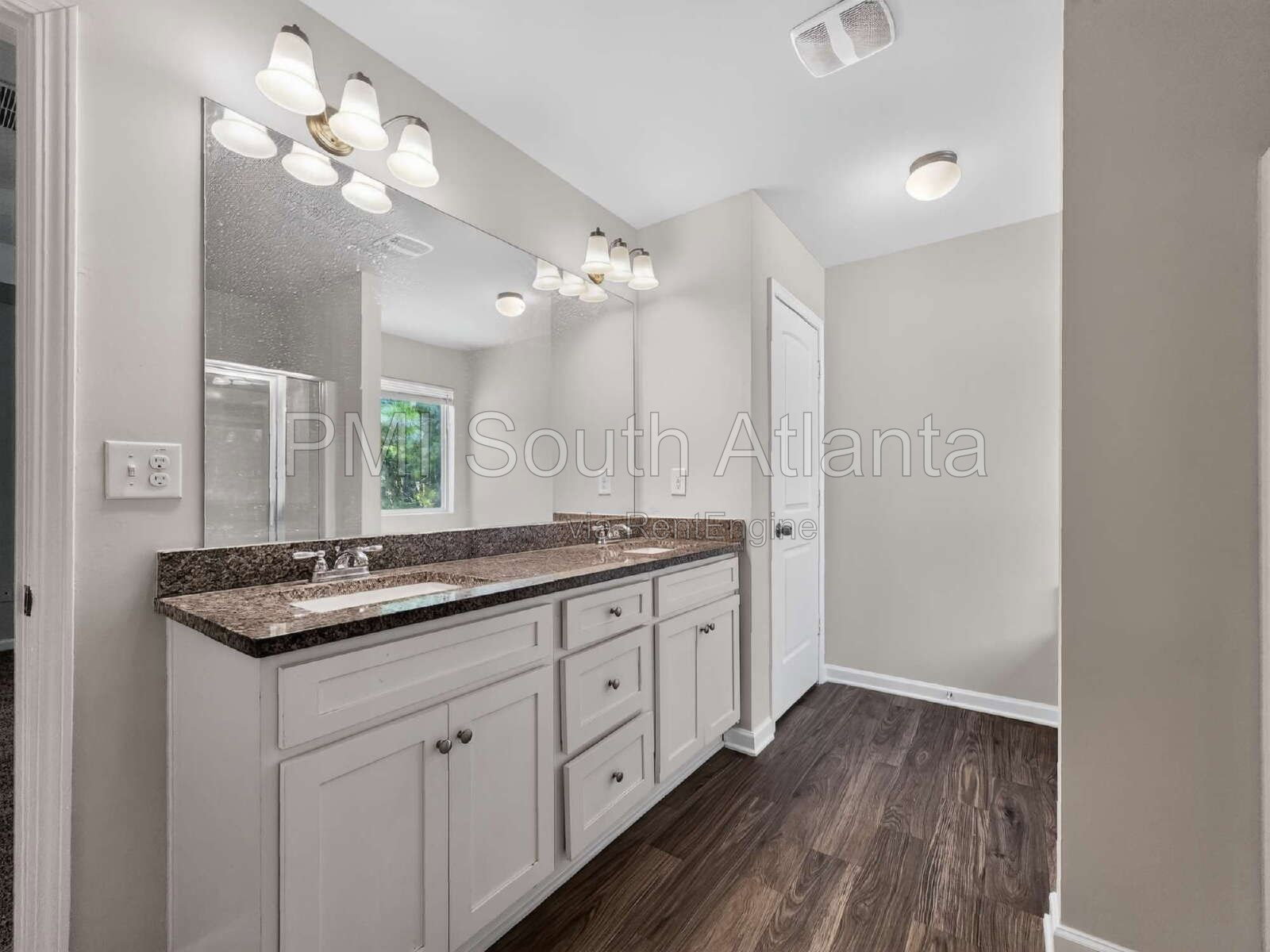 Gallery Image 35