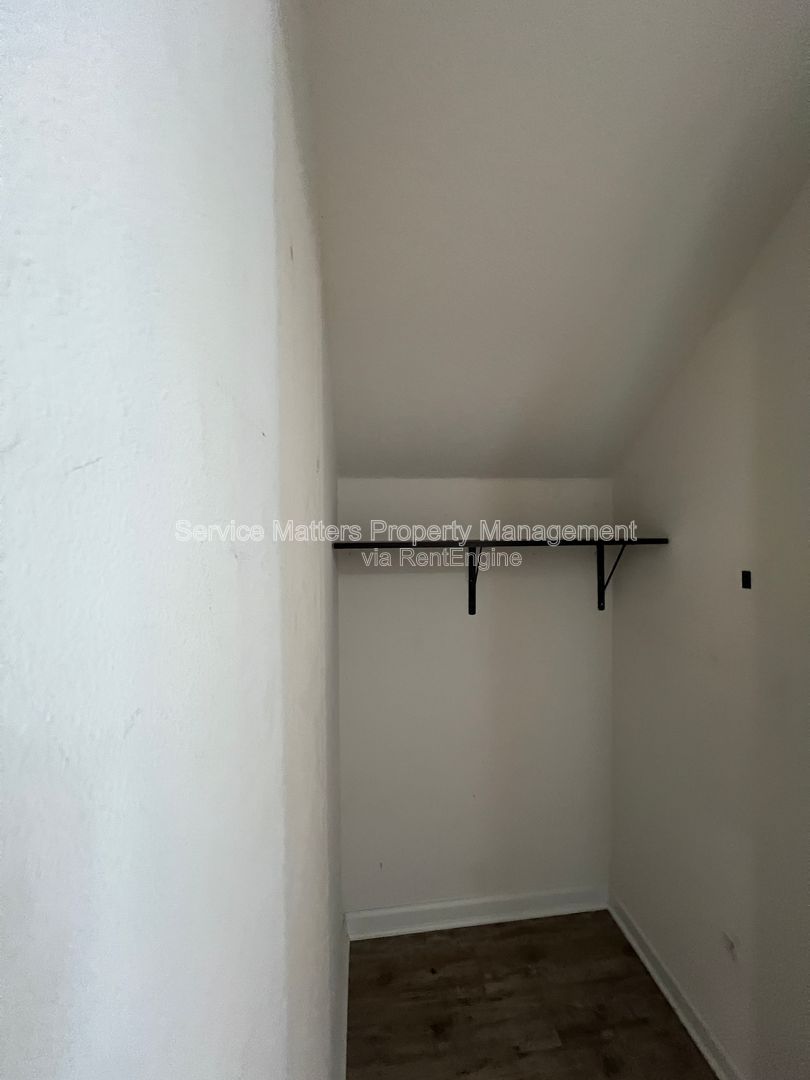 Gallery Image 52
