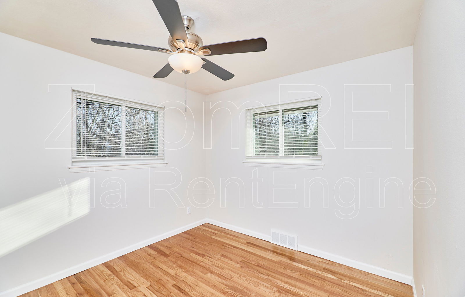 Gallery Image 38
