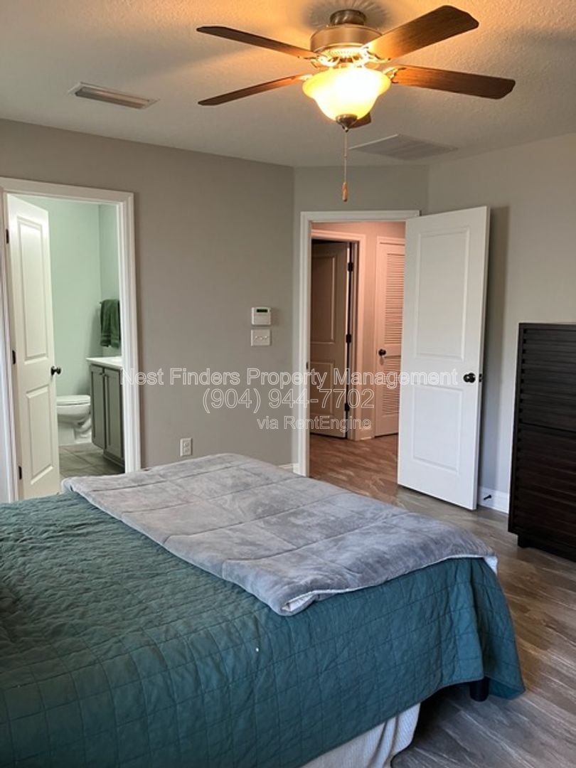 Gallery Image 32