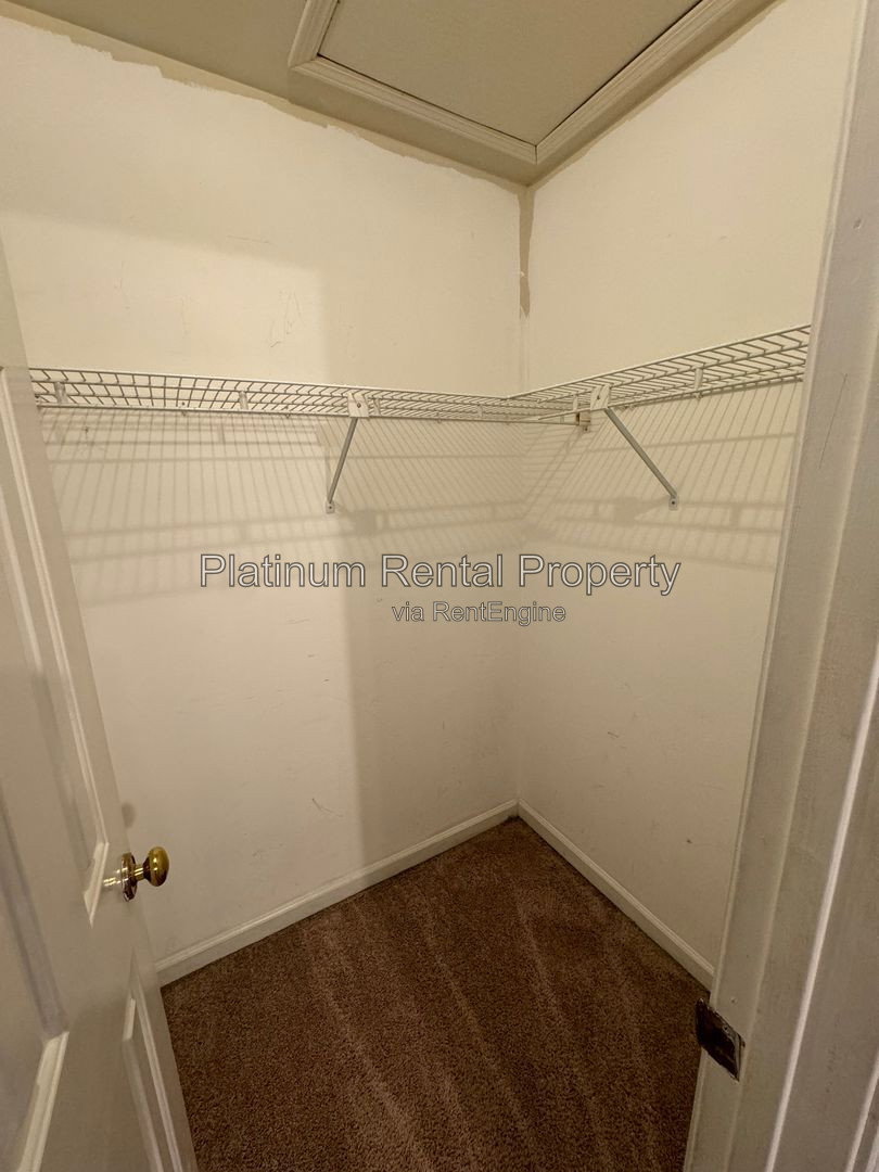 Gallery Image 18