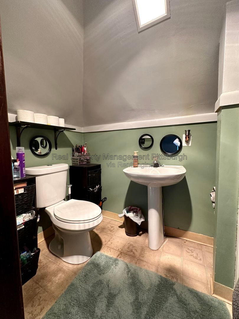 Gallery Image 19