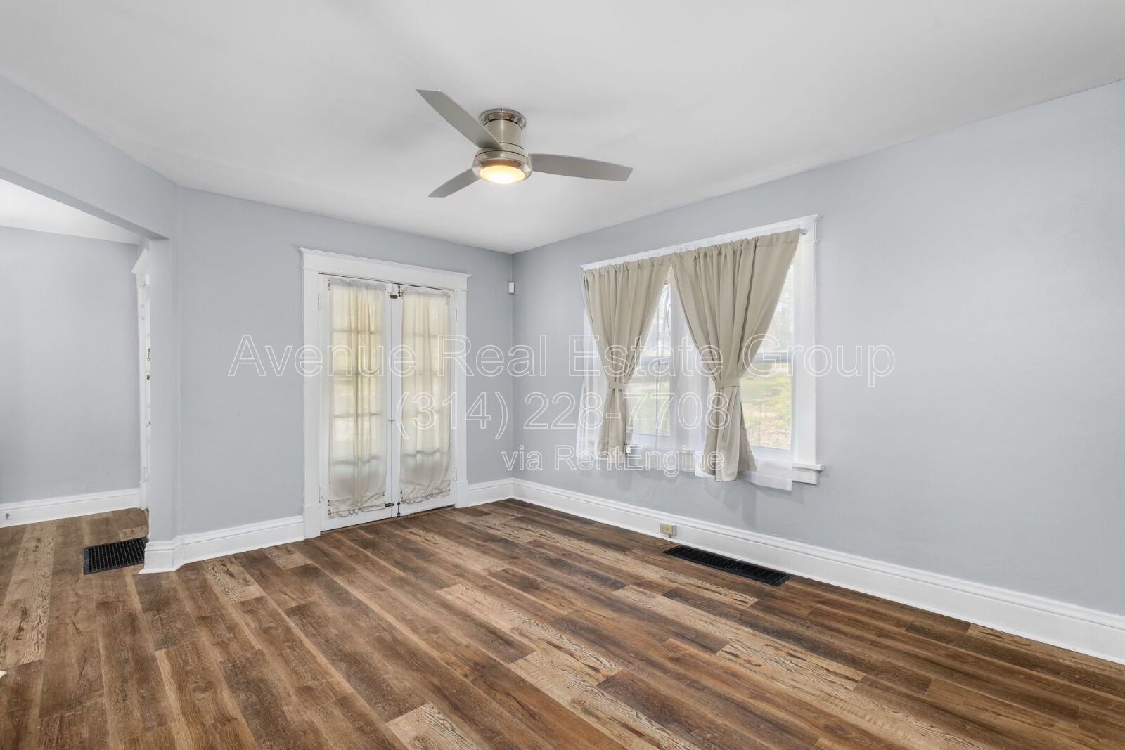 Gallery Image 12