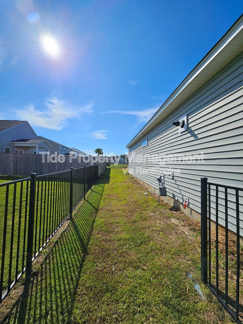Gallery Image 13