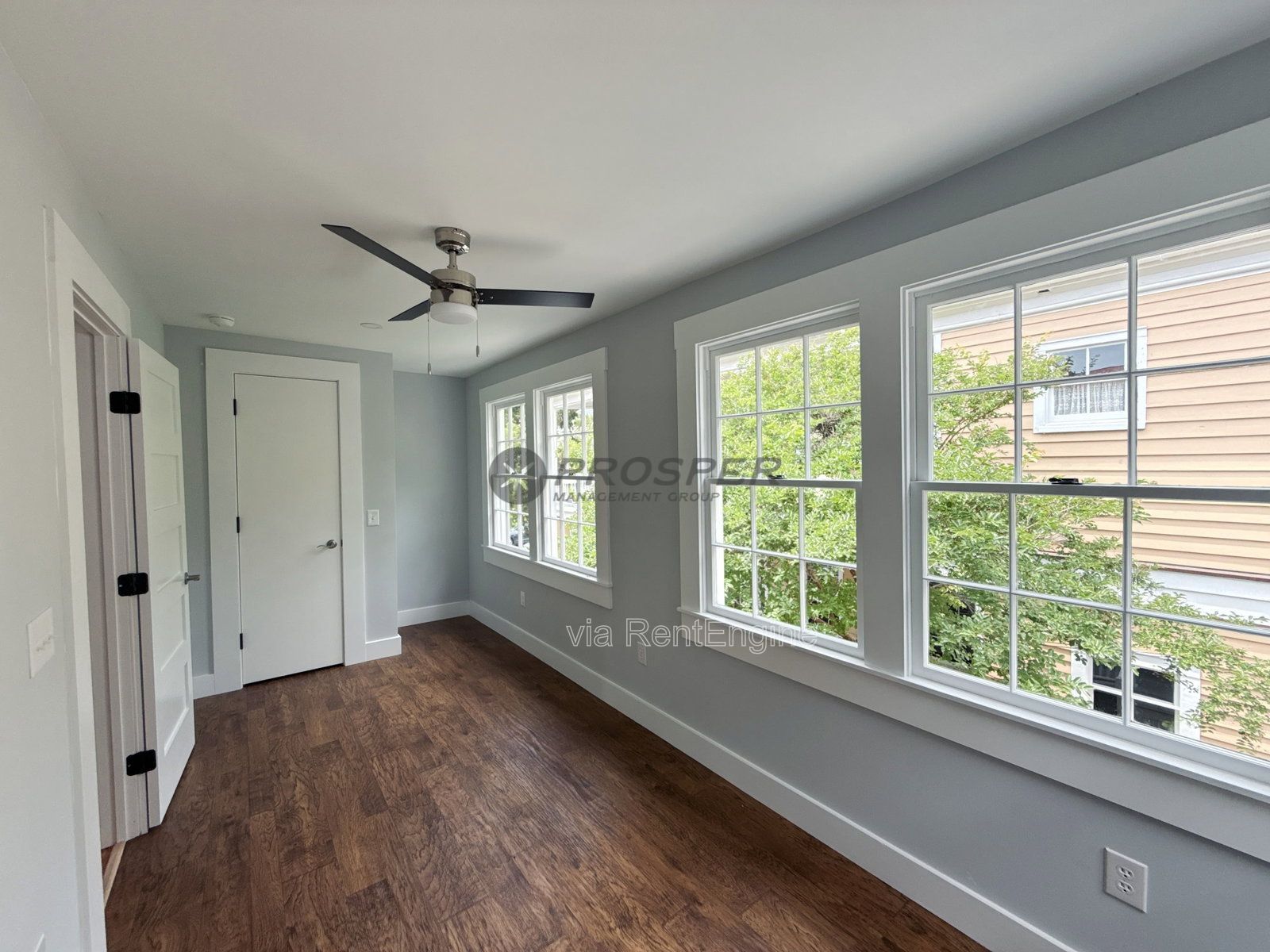 Gallery Image 16