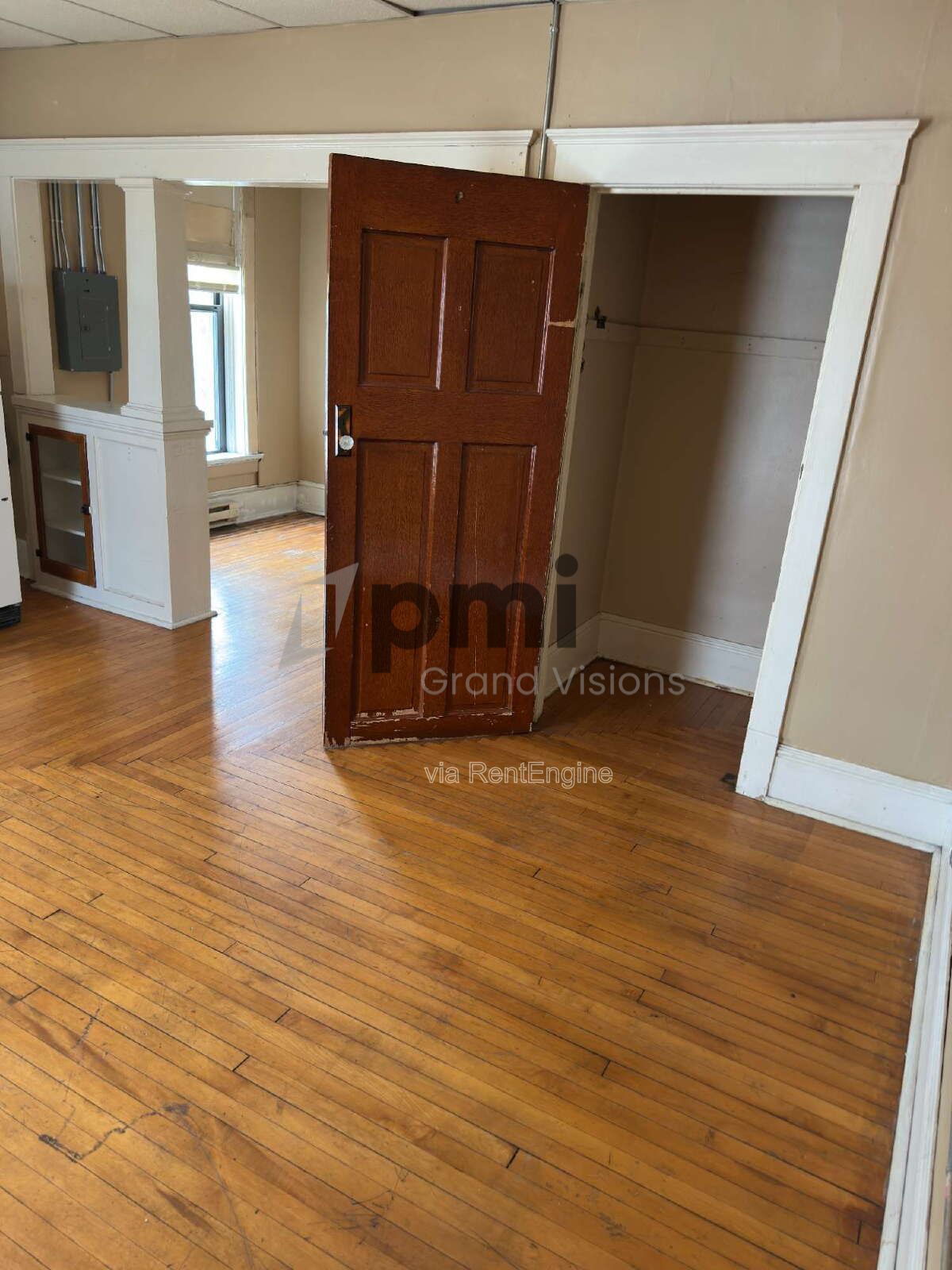 Gallery Image 10