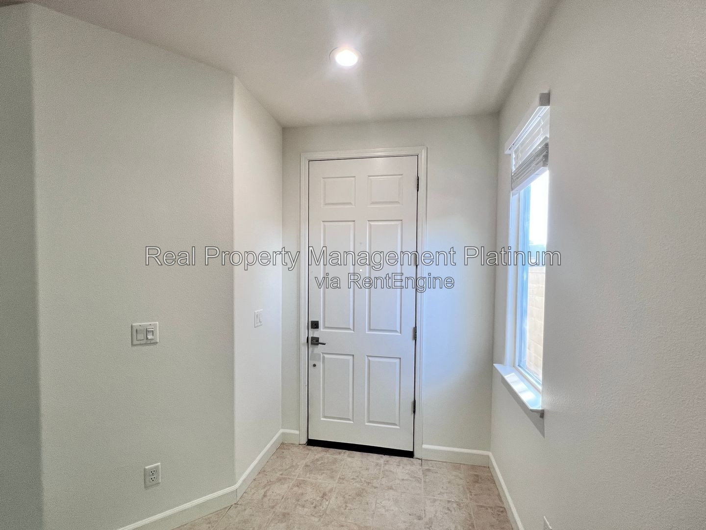 Gallery Image 16