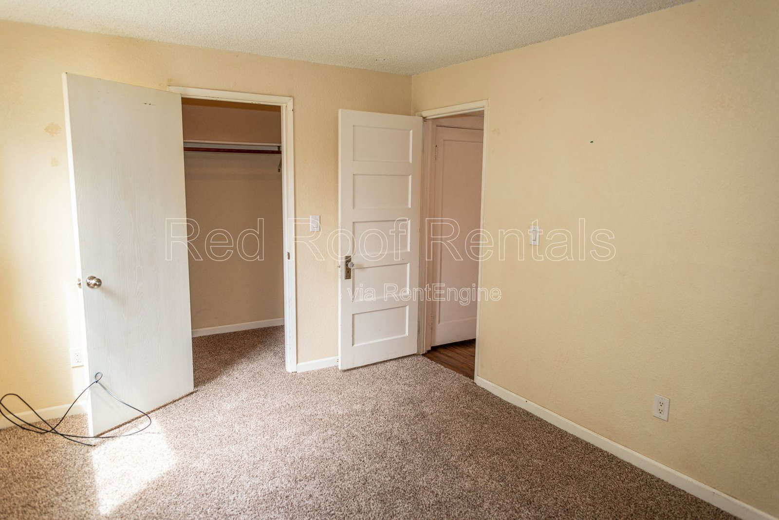 Gallery Image 17