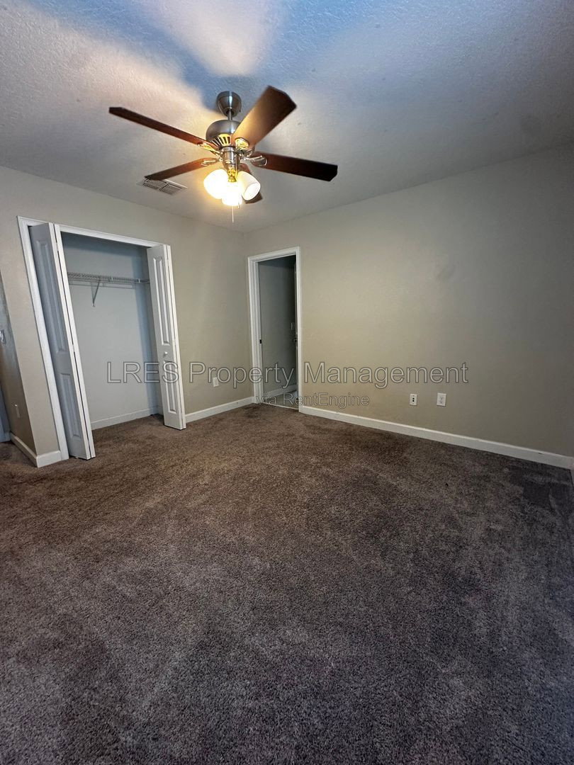 Gallery Image 26