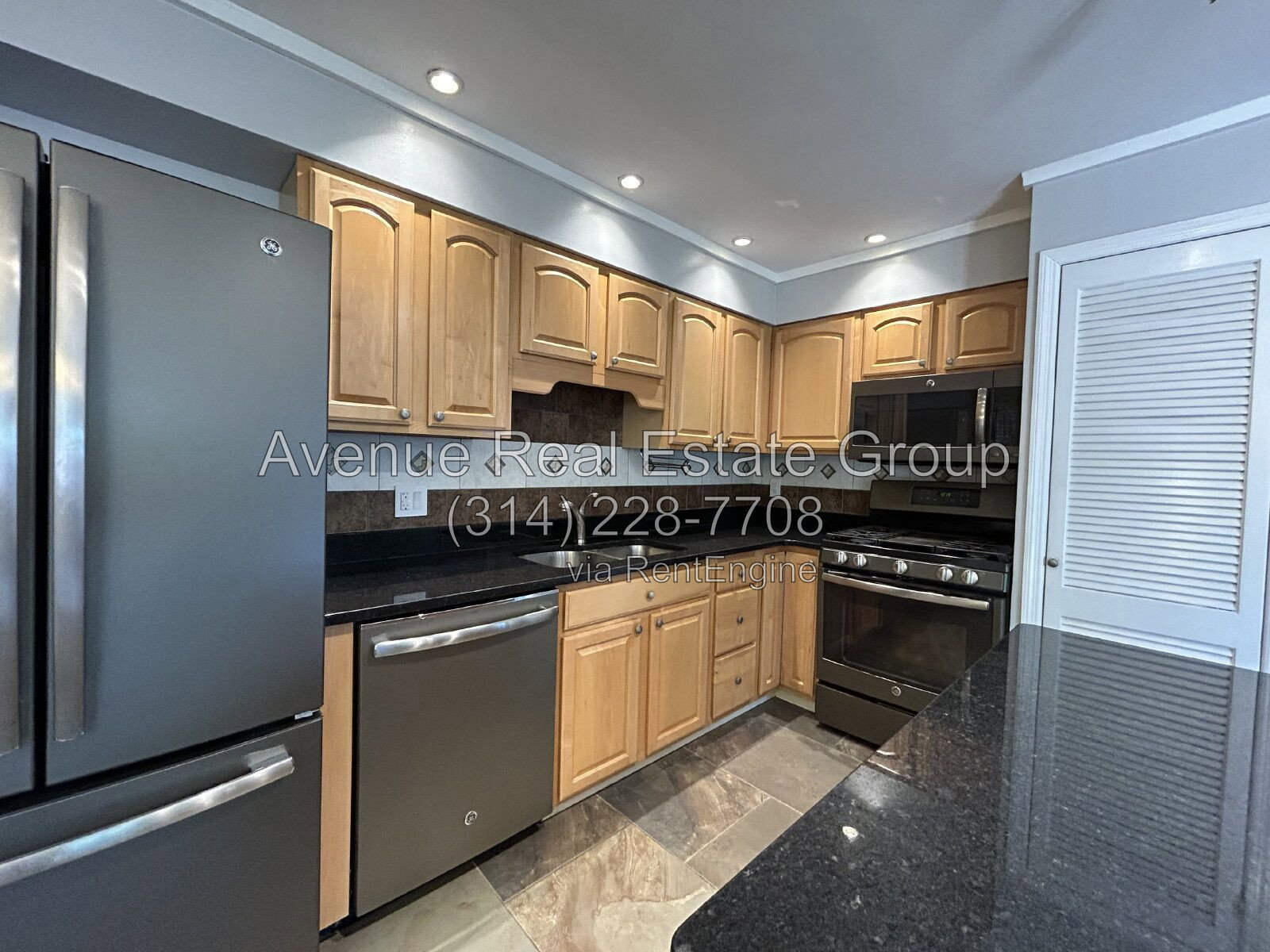 Gallery Image 15