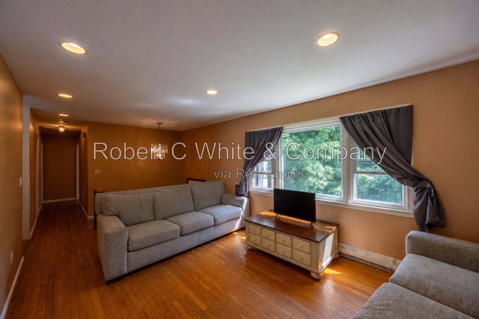 Gallery Image 14