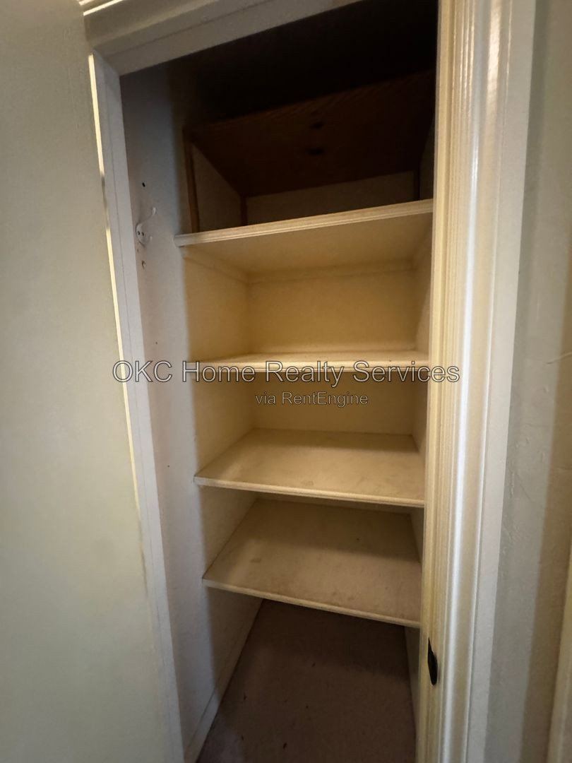 Gallery Image 31