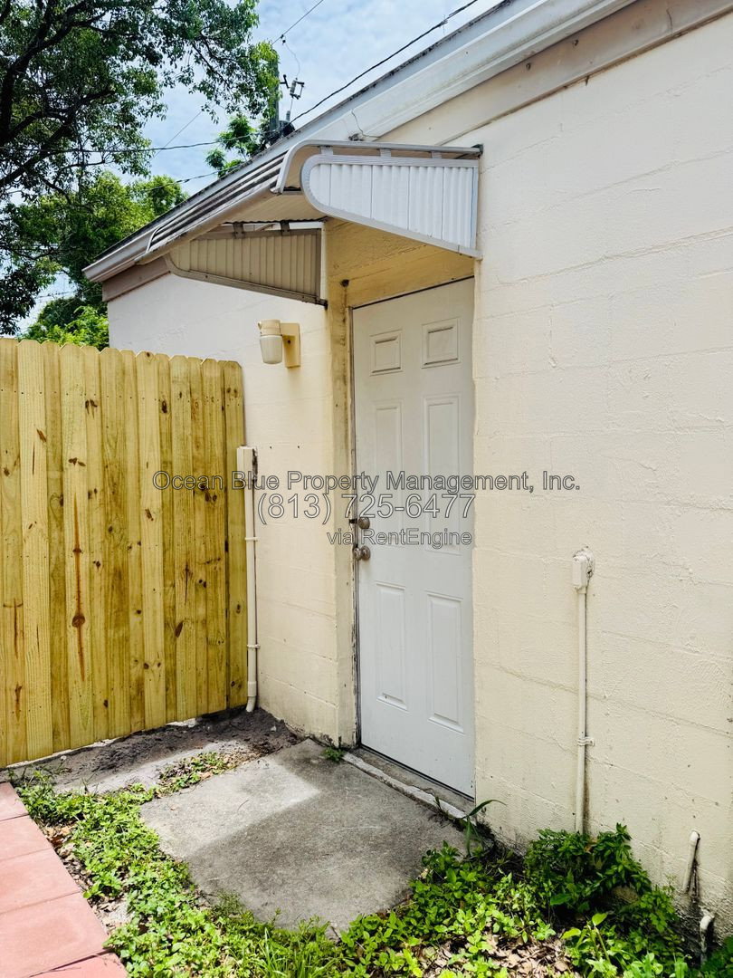 Gallery Image 0