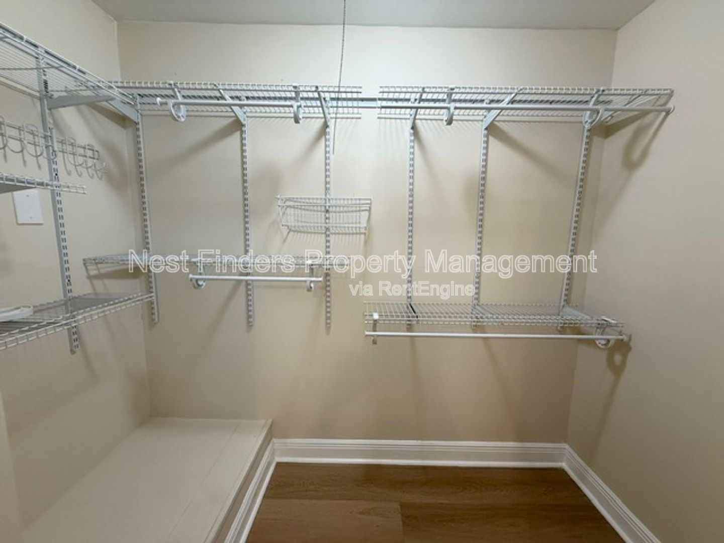 Gallery Image 19