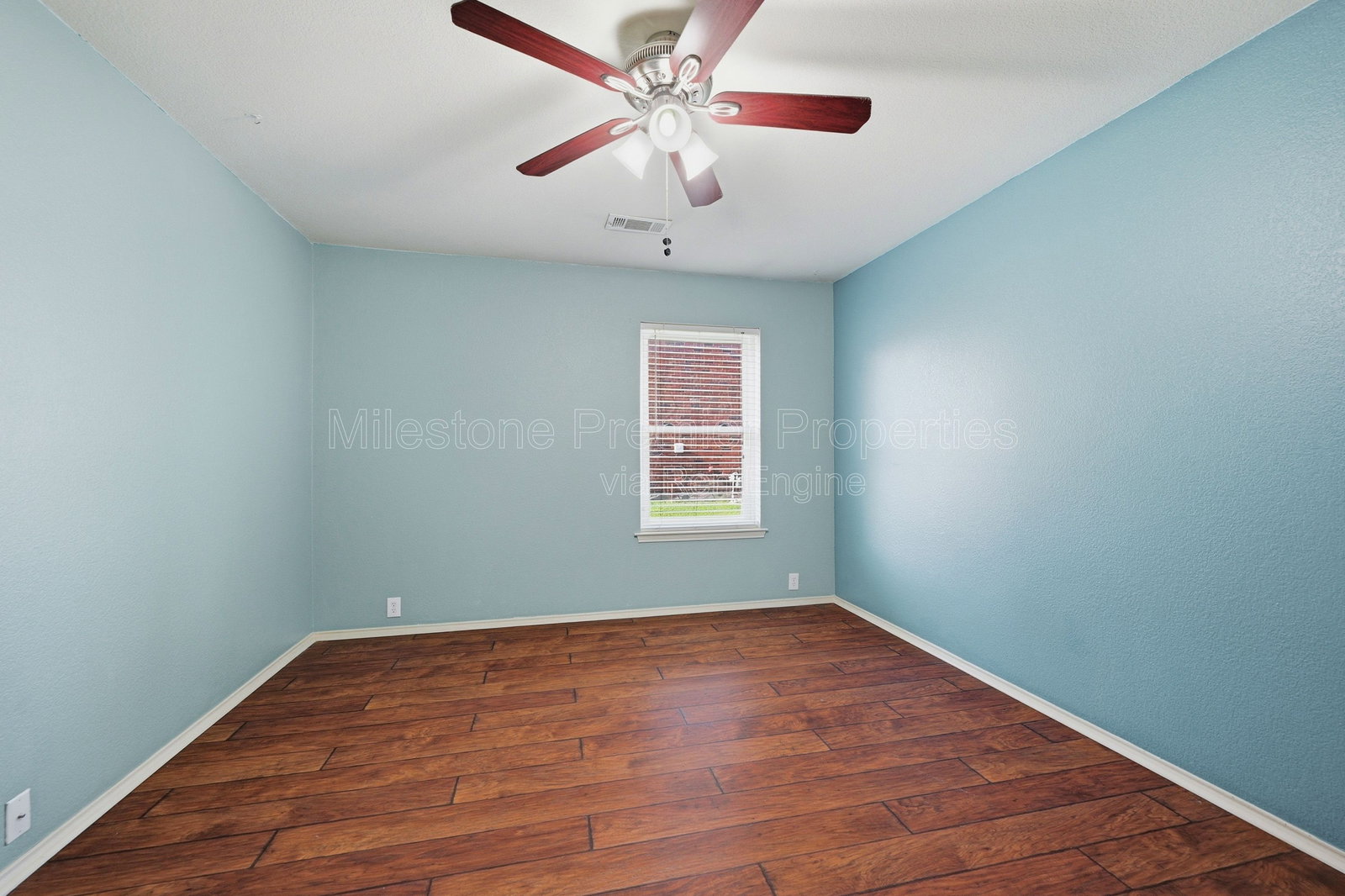 Gallery Image 16