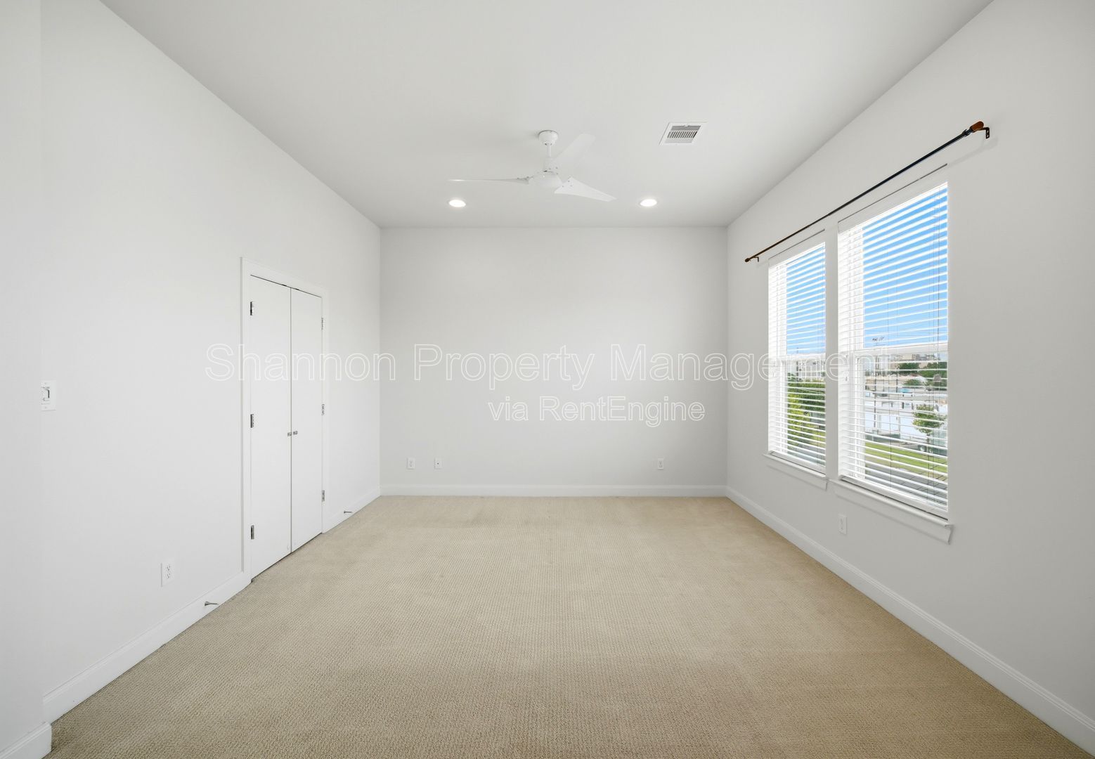 Gallery Image 19