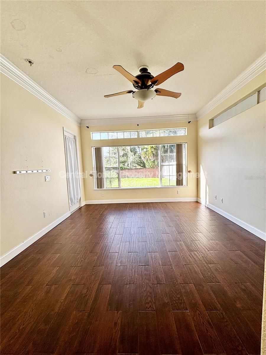 Gallery Image 19