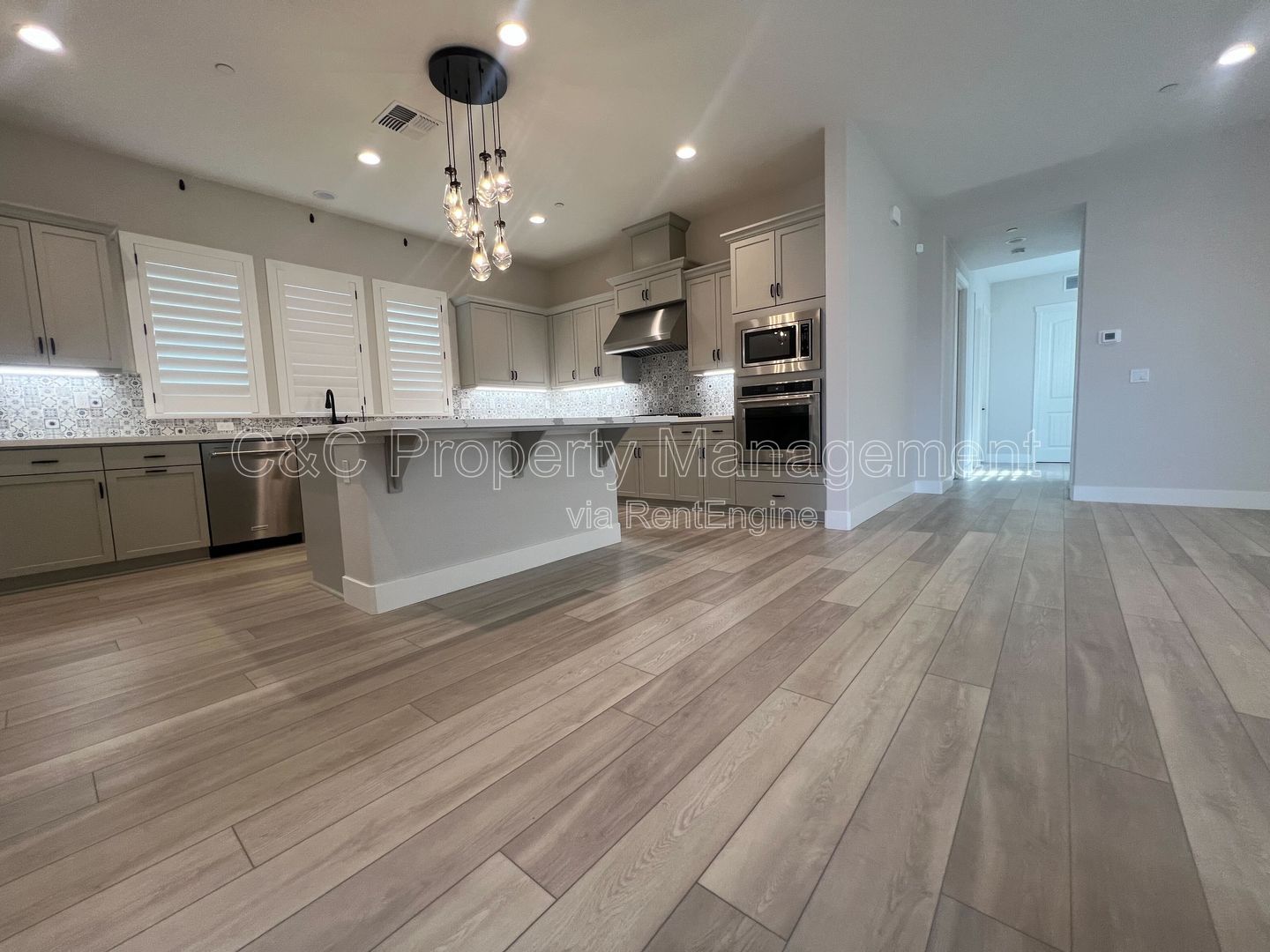 Gallery Image 9