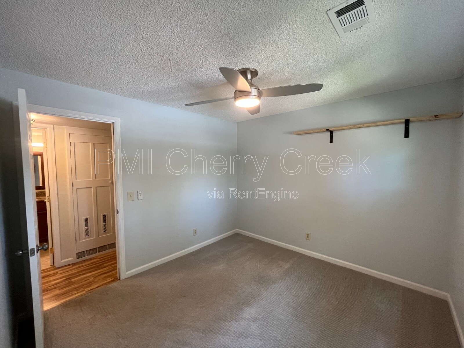 Gallery Image 20