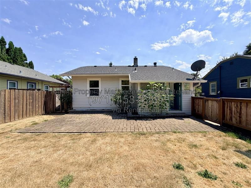Gallery Image 17