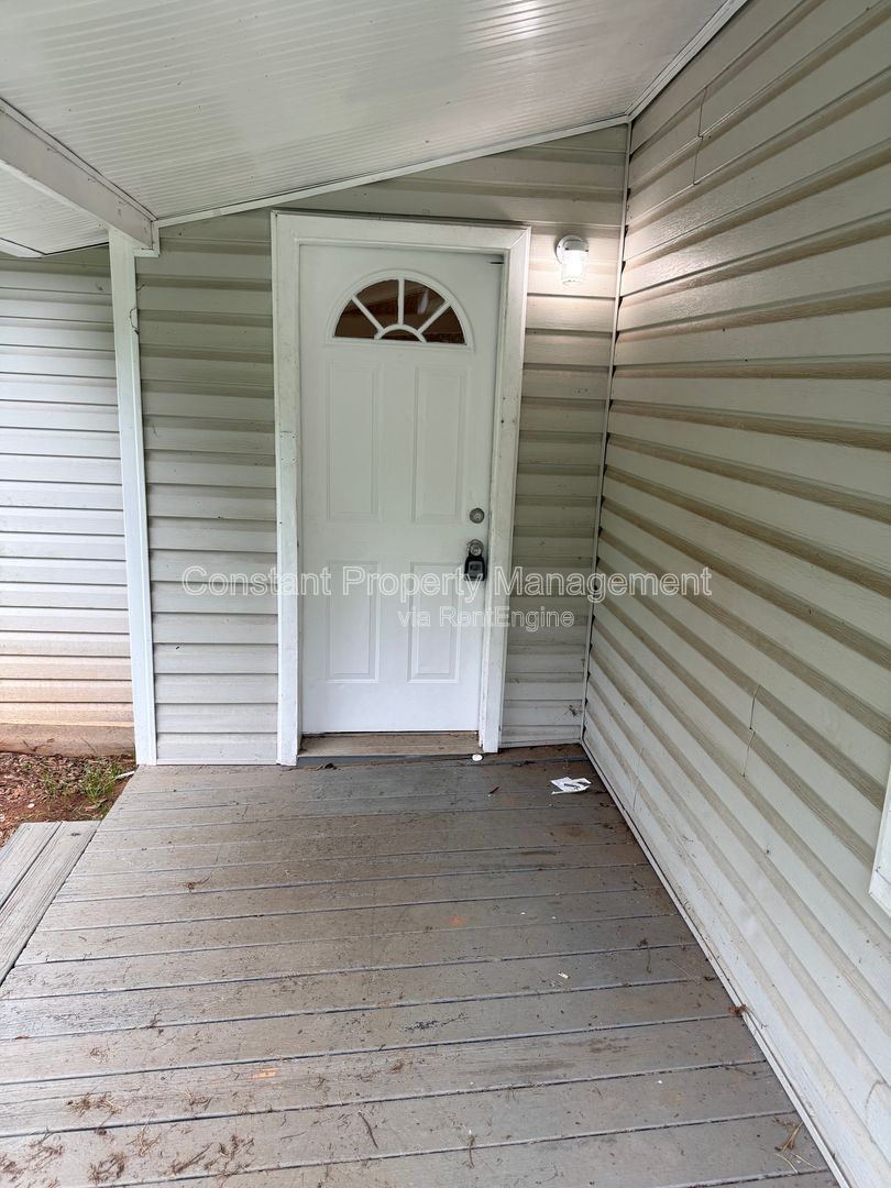 Gallery Image 0