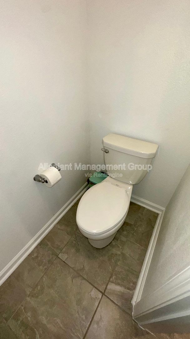Gallery Image 37