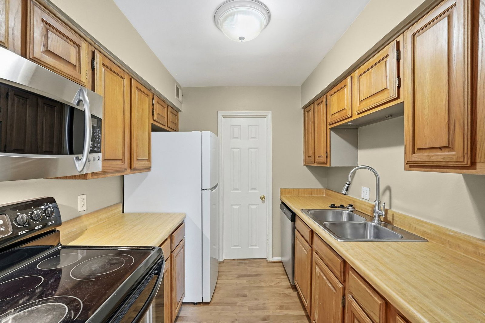 Gallery Image 12