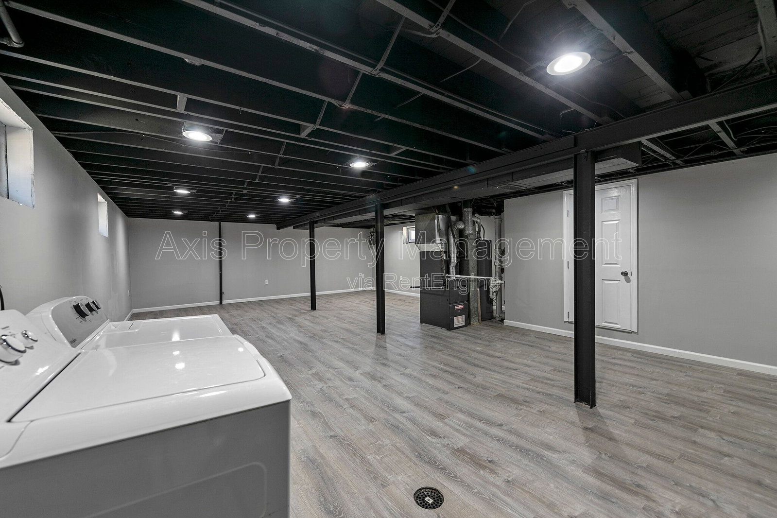 Gallery Image 18
